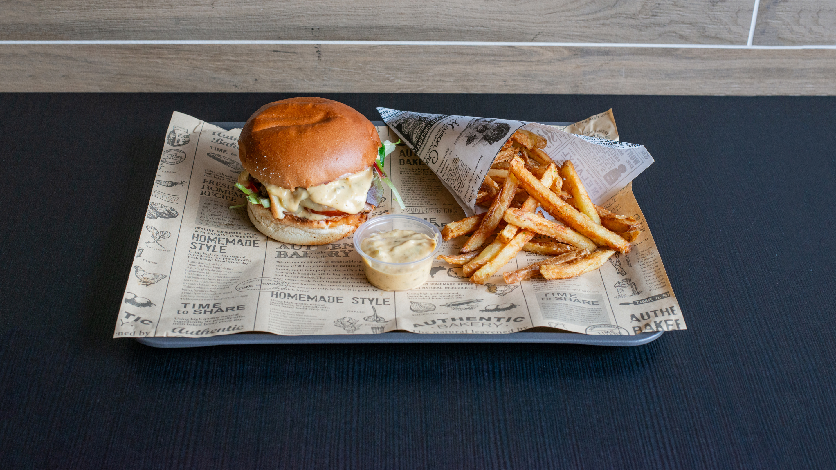 CHEESE BURGER FRITES